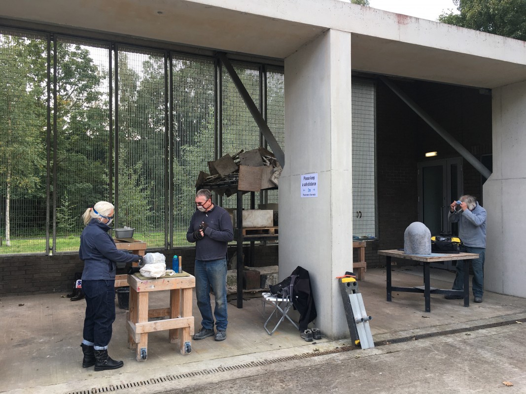 Course participants working in the Bays of the Courtyard.